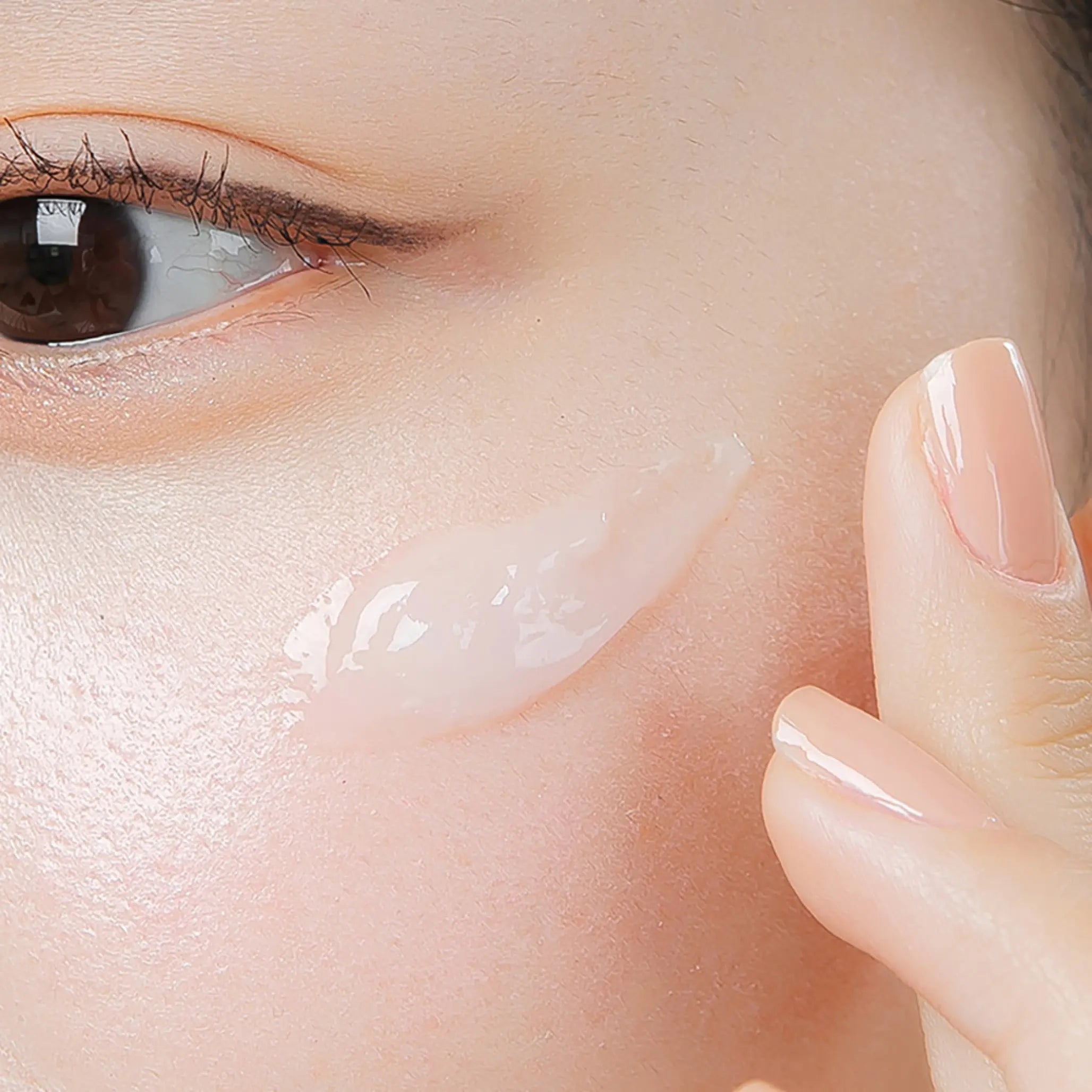 Мультифункціональний антивіковий крем зі стовбуровими клітинами лотоса CELLBN A-One Cell Cream-thumbmail-4