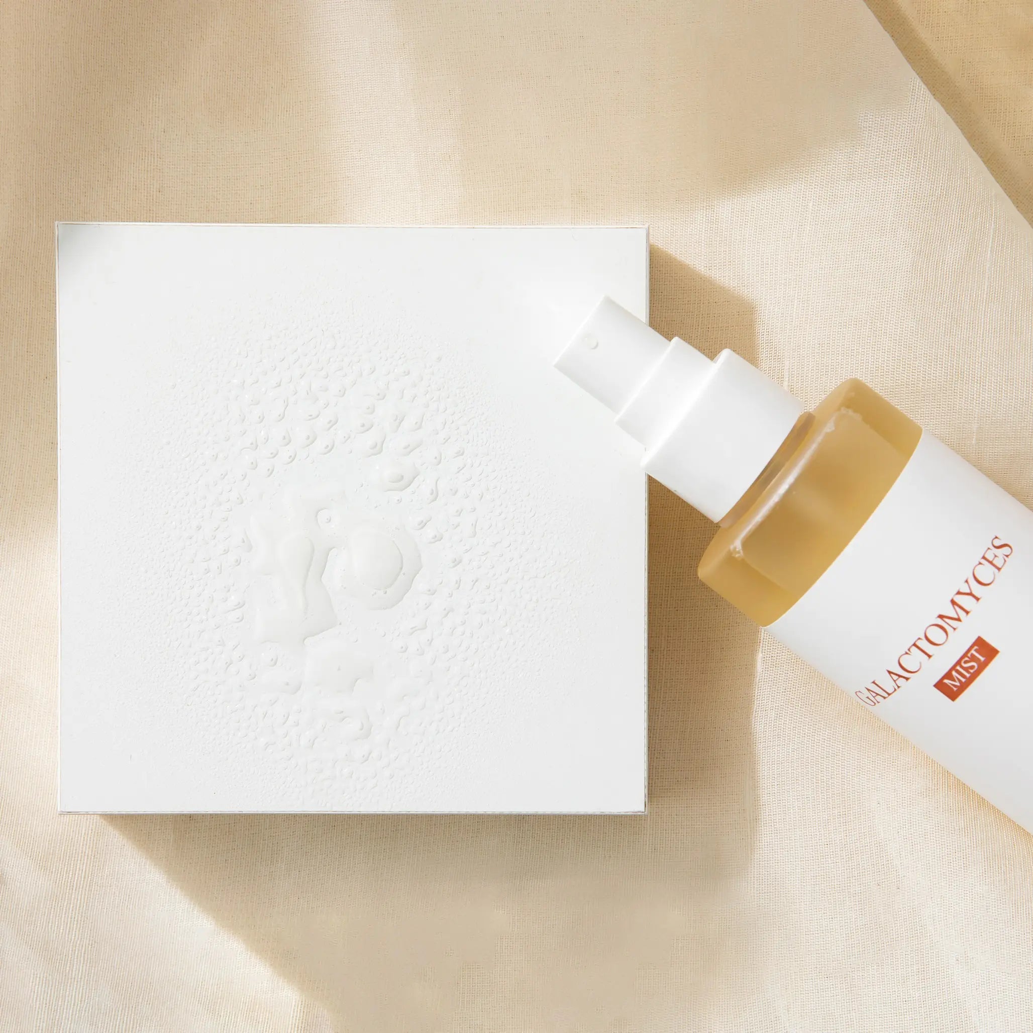 Спрей-міст для відновлення та сяйва з галактомісесом CELLBN Galactomyces Mist-thumbmail-3