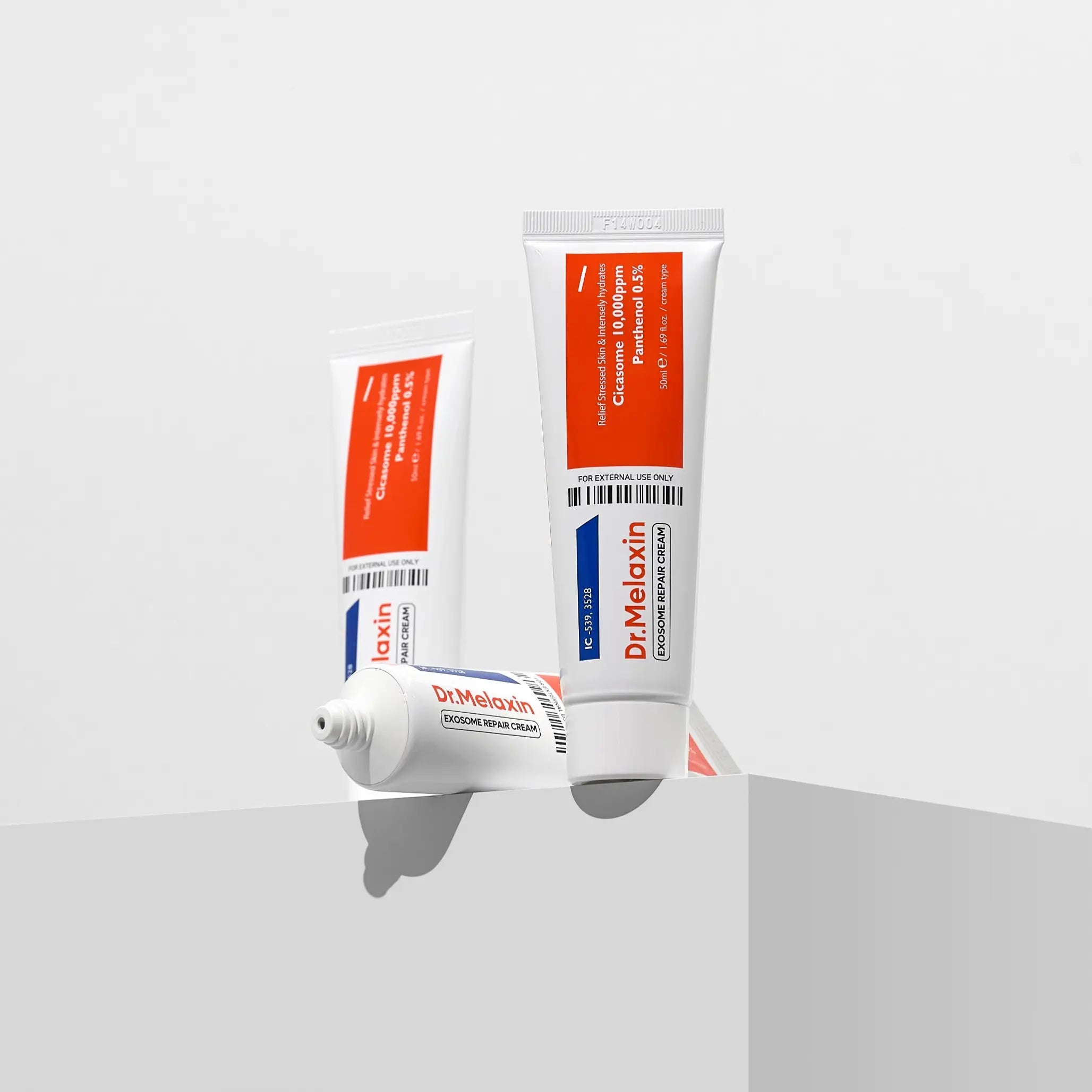 Відновлювальний крем з екзосомами центели та керамідами Dr.Melaxin Exosome Blemish Repair Cream-thumbmail-4