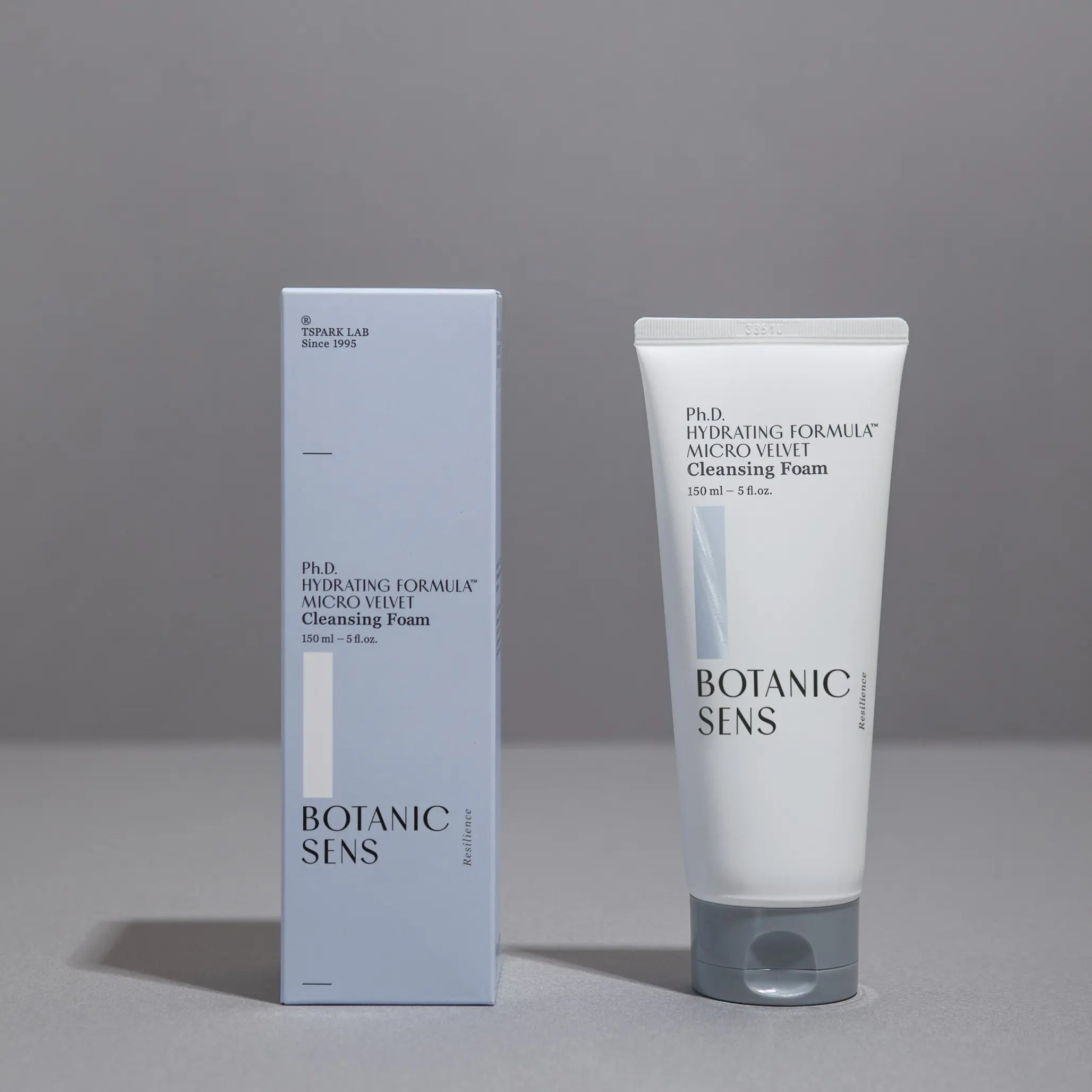 Зволожуюча пінка для вмивання з іононами BOTANICSENS Ph.D. Hydrating Formula Micro Velvet Cleansing Foam