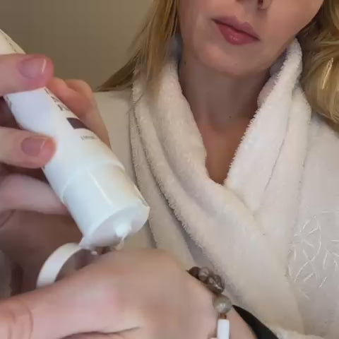 Поживна зміцнювальна маска з пептидами та іононами BOTANICSENS Ph.D. Regen Formula Nutritive Firming Pack-thumbmail-2