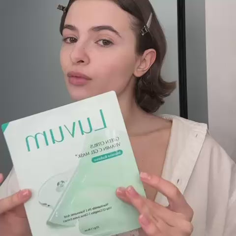 Освітлююча гелева маска з вітаміном С, ретинолом та транексамовою кислотою Luvum Green Citrus Vitamin C Gel Mask Plus