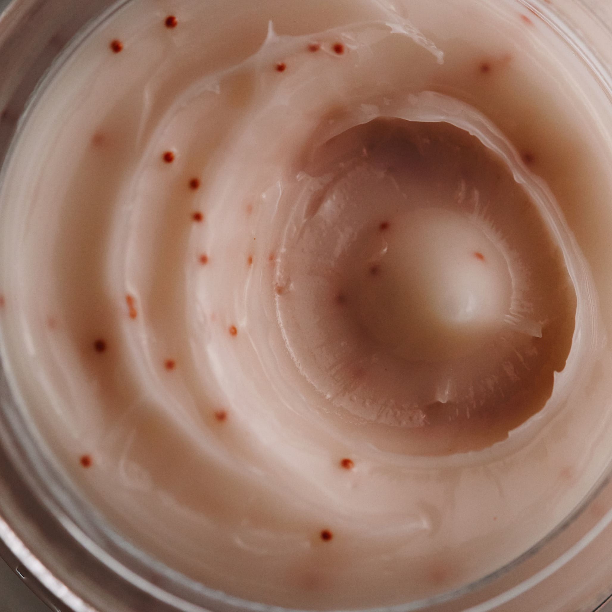 Осветляющий капсульный крем с астаксантином ASTAXANTHIN ANTI-DARK SPOT & BRIGHTENING CAPSULE CREAM