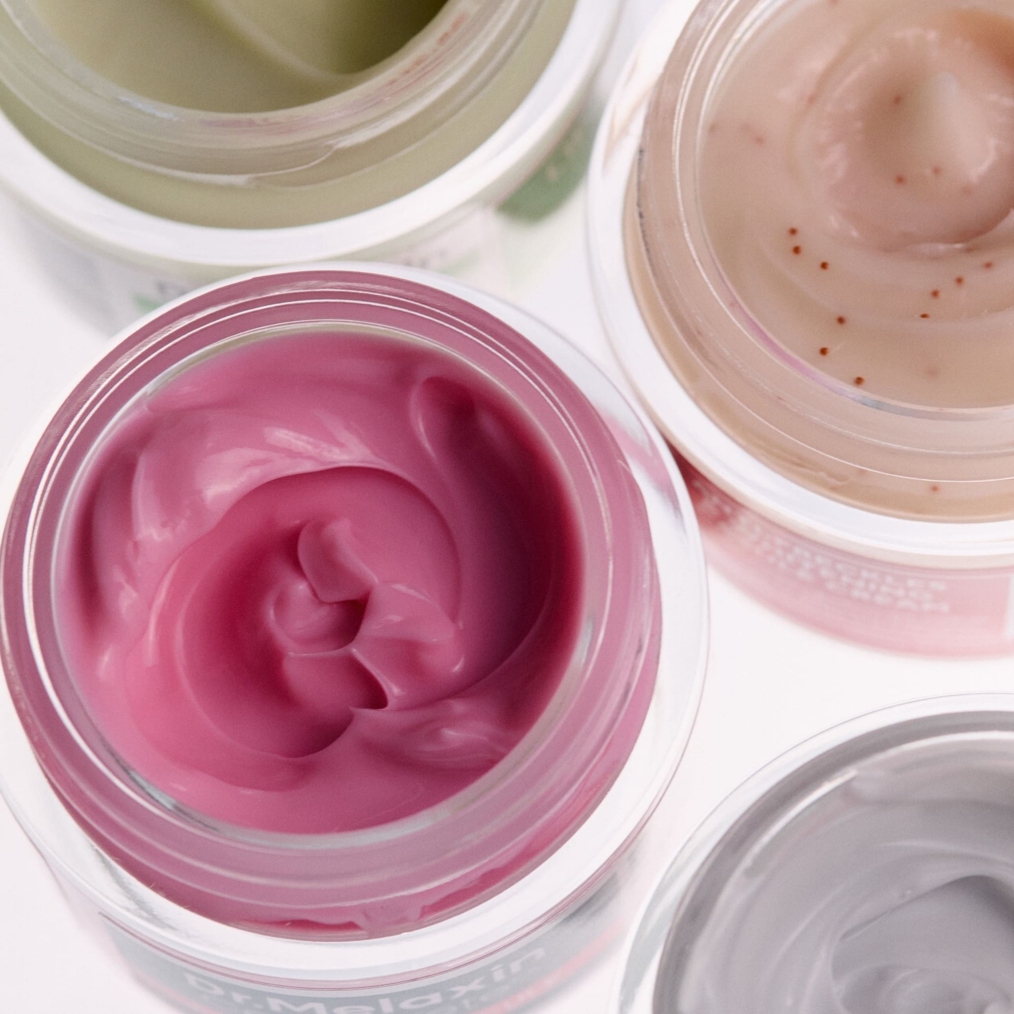 Крем для лица с микроиглами спикул CEMENRETE CYANO PINK SPICULE CREAM 