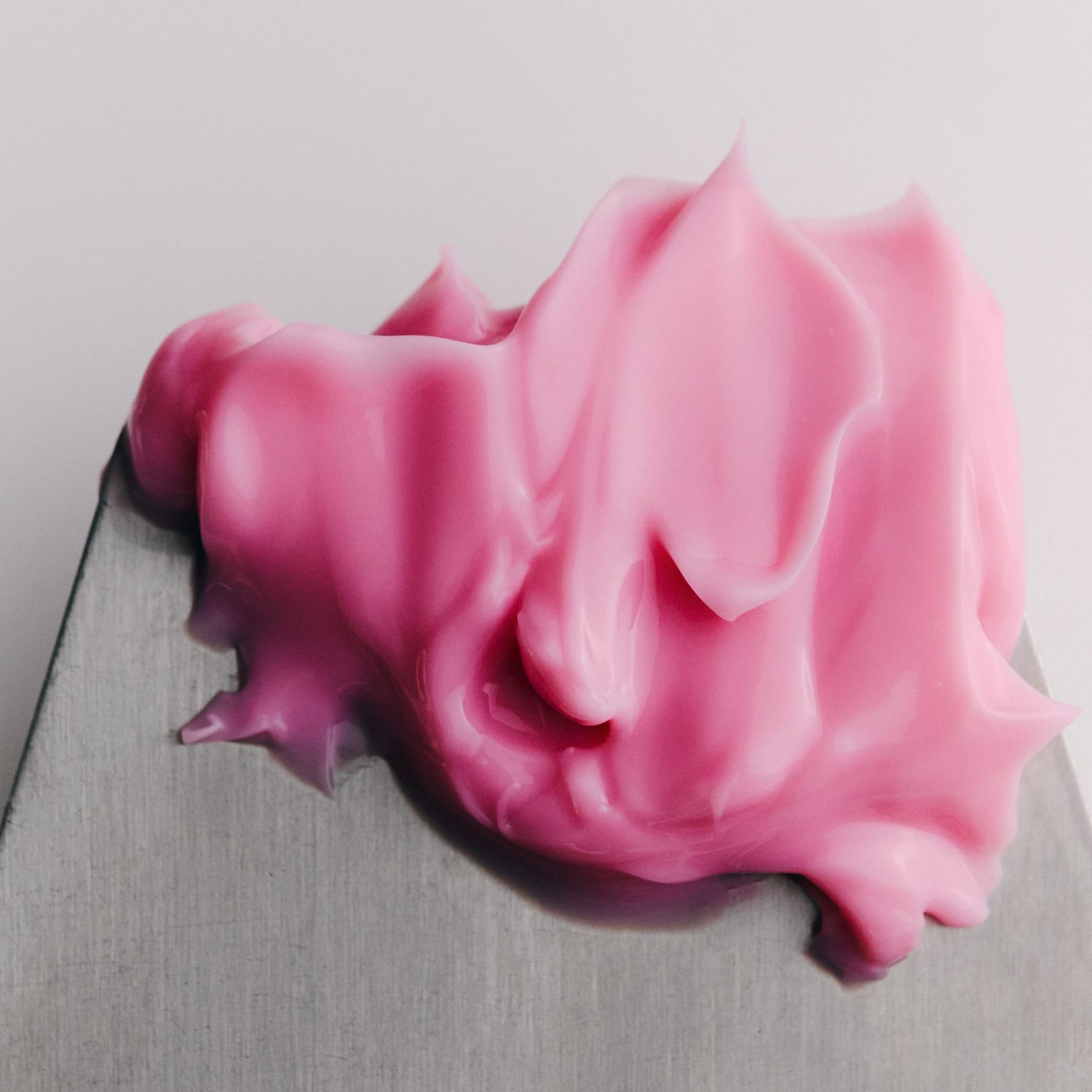 Крем для лица с микроиглами спикул CEMENRETE CYANO PINK SPICULE CREAM 