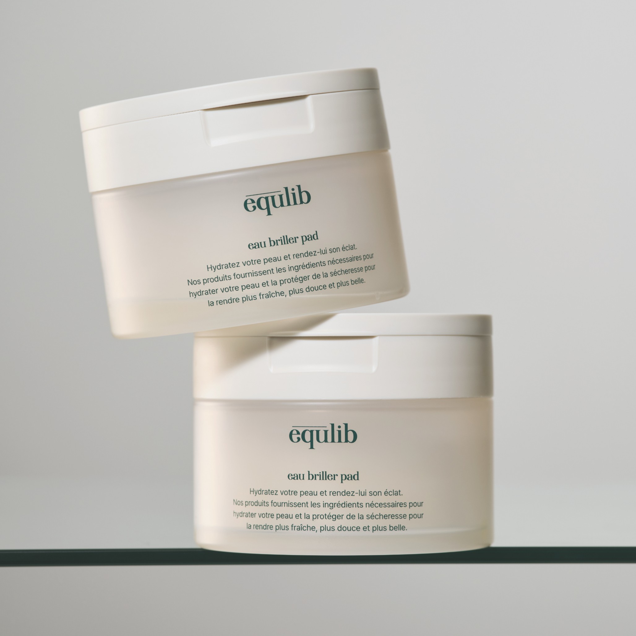 Зволожуючі педи для обличчя Eau Briller Pad