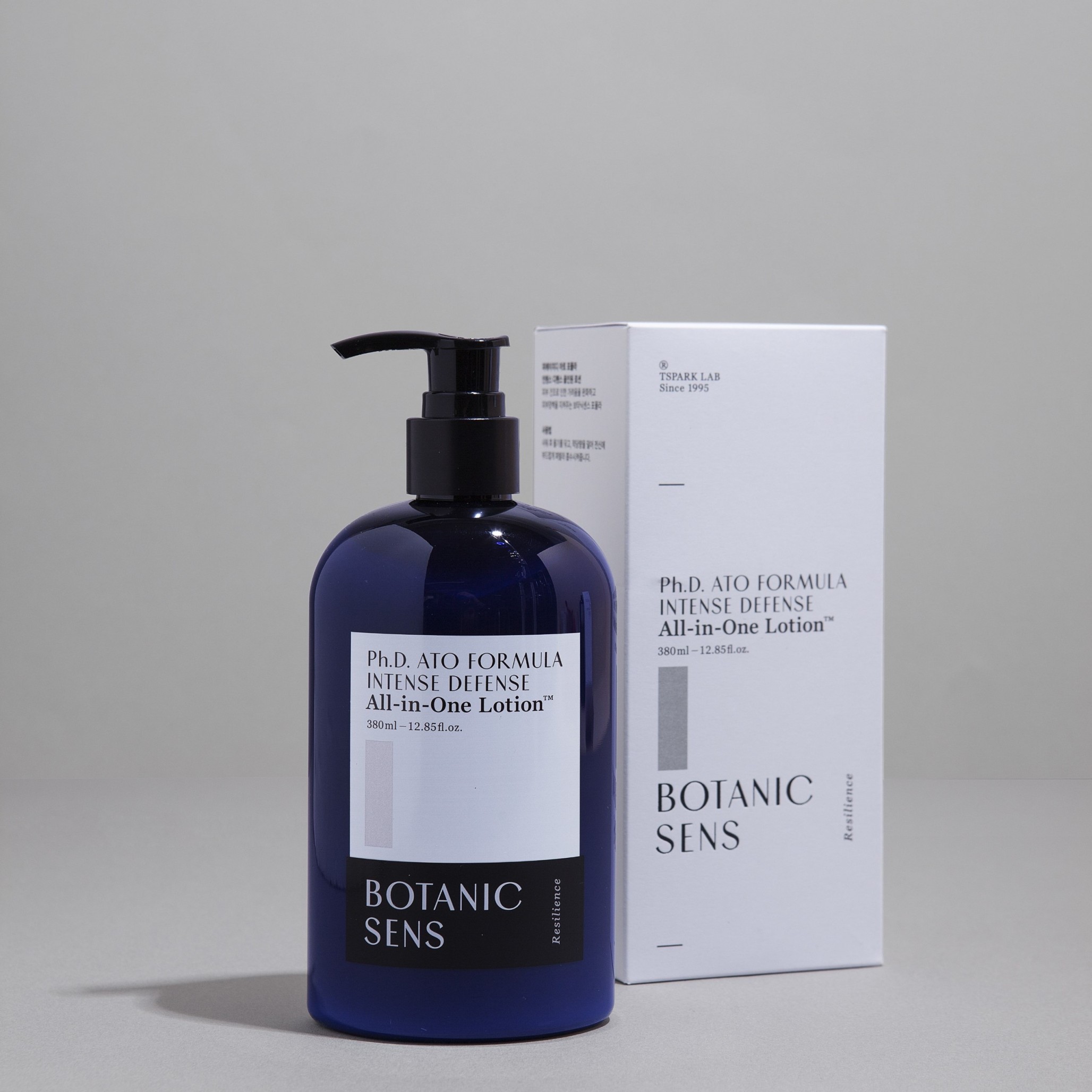 Універсальний захисний лосьйон для обличчя Ph.D. ATO REDUCING FORMULA Intense Defense All-in-One Lotion