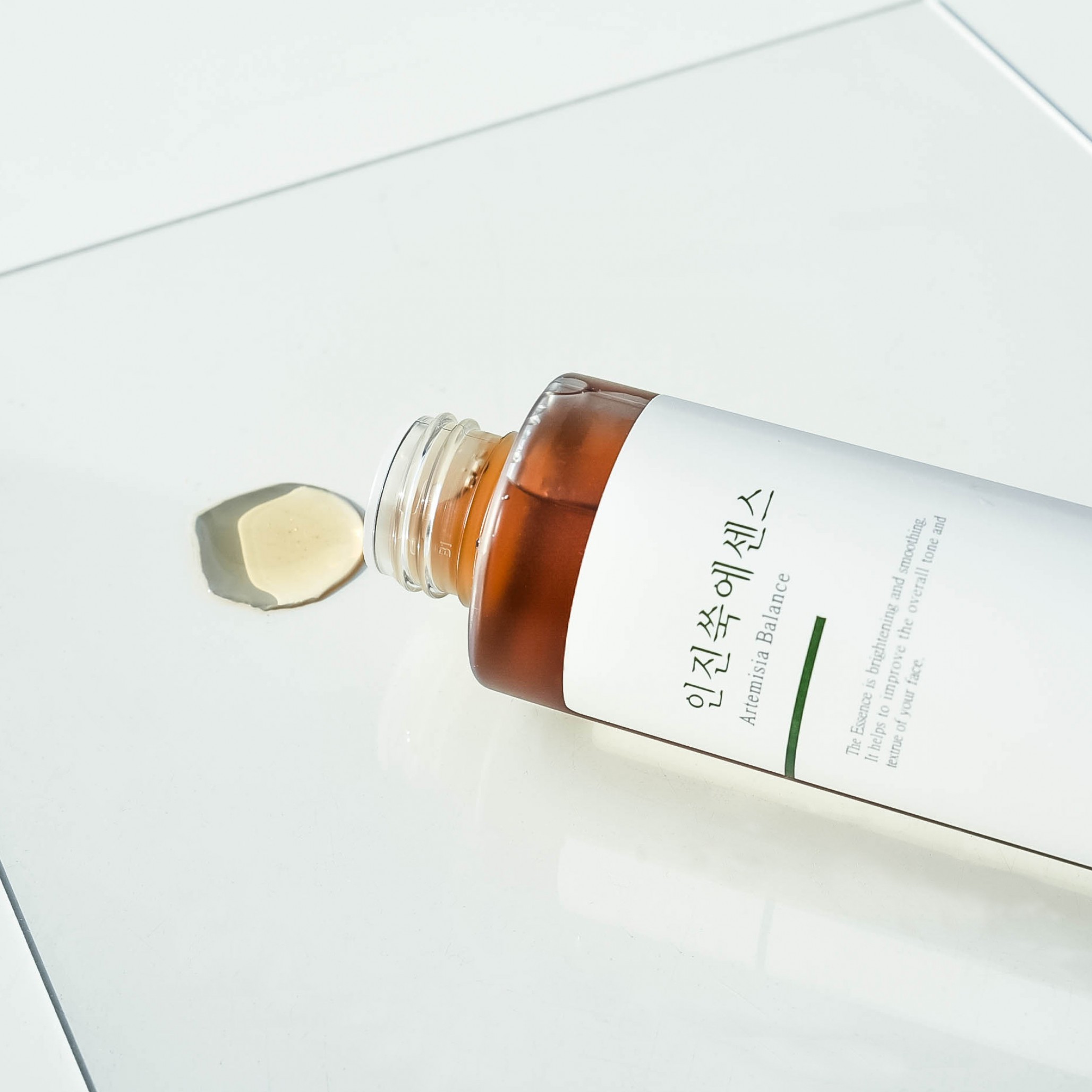 Есенція з екстрактом полину капілярного ARTEMISIA ESSENCE                           