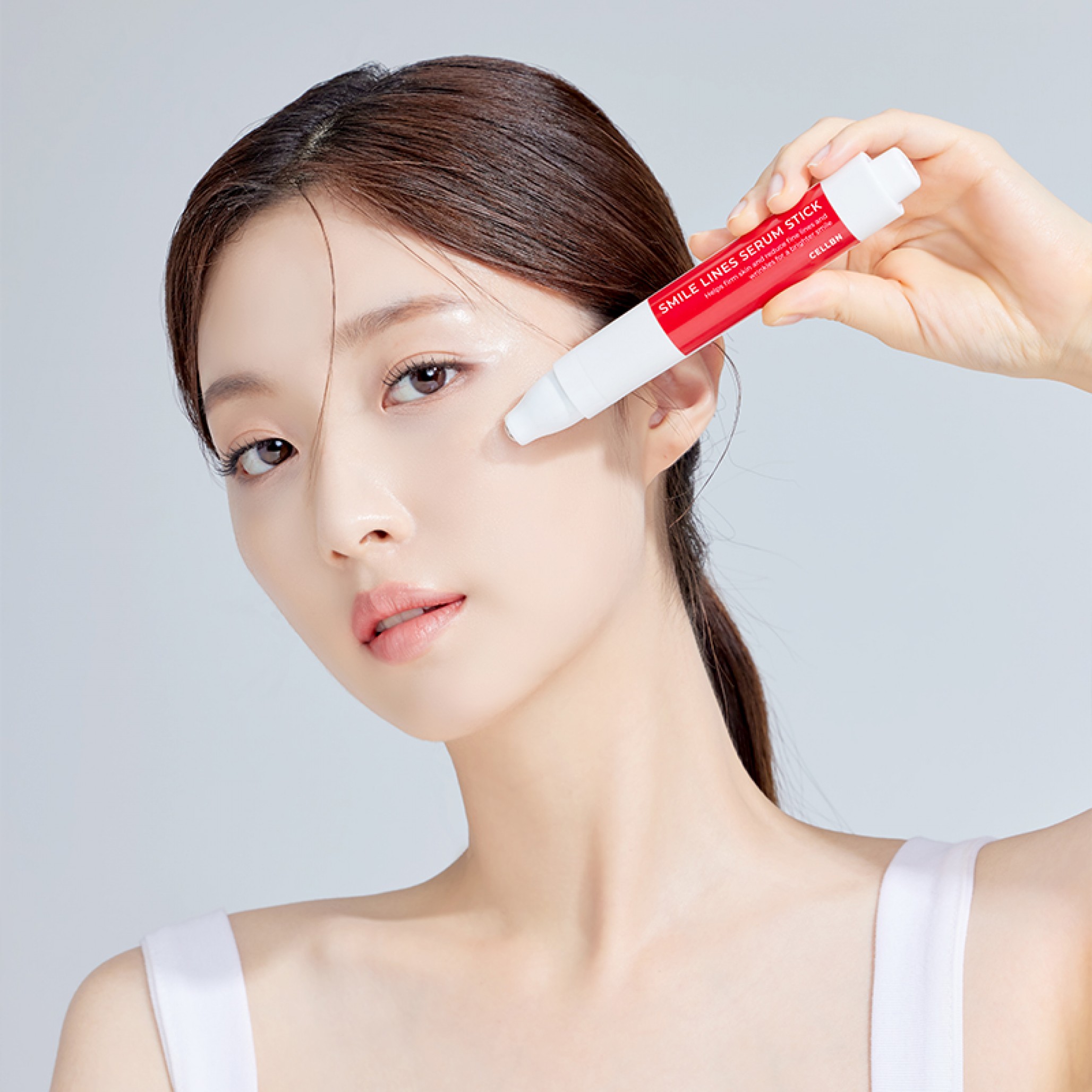 Сироватка-стік для розгладження носогубних складок SMILE LINES SERUM STICK                                        
