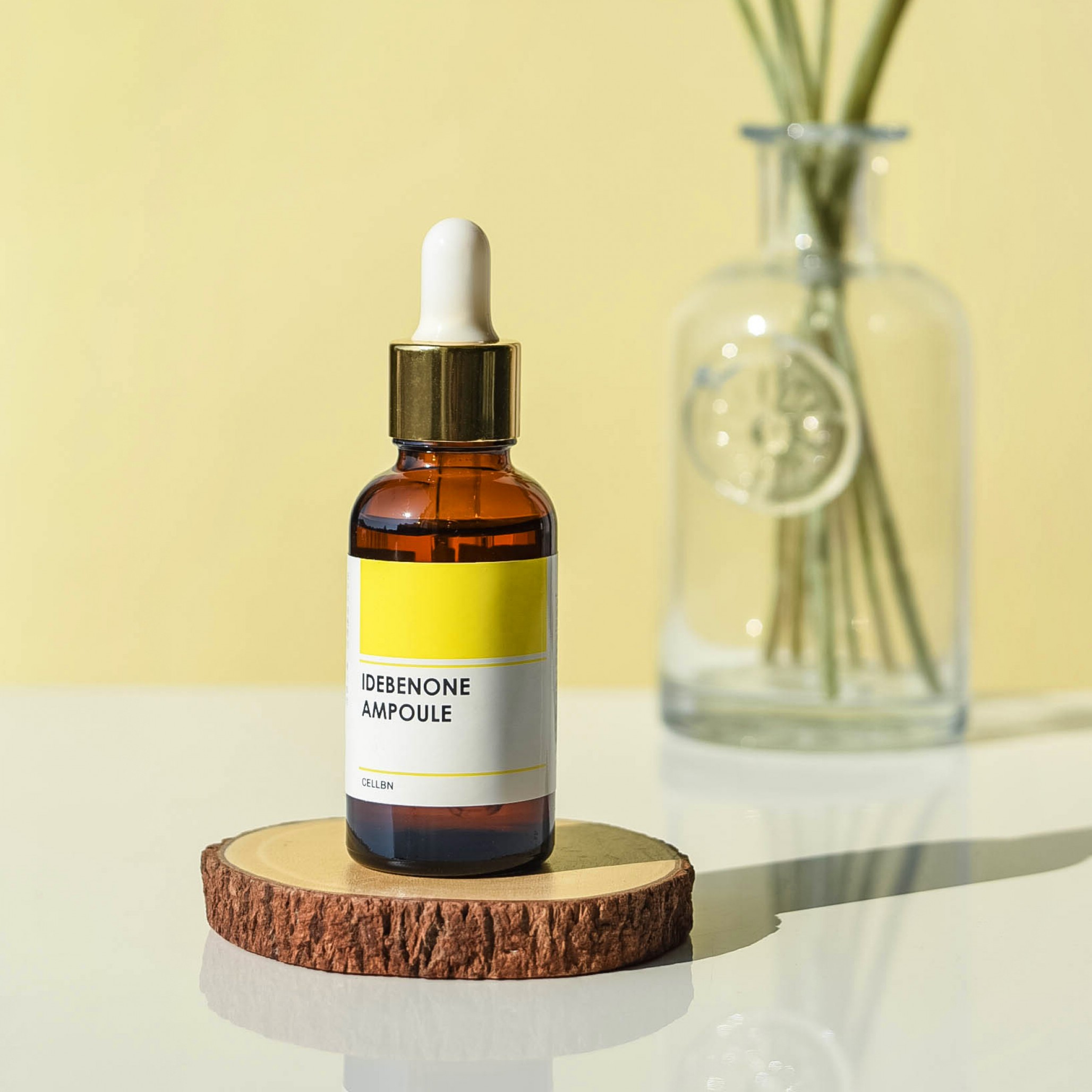Антиоксидантна омолоджувальна сироватка для обличчя IDEBENONE AMPOULE   