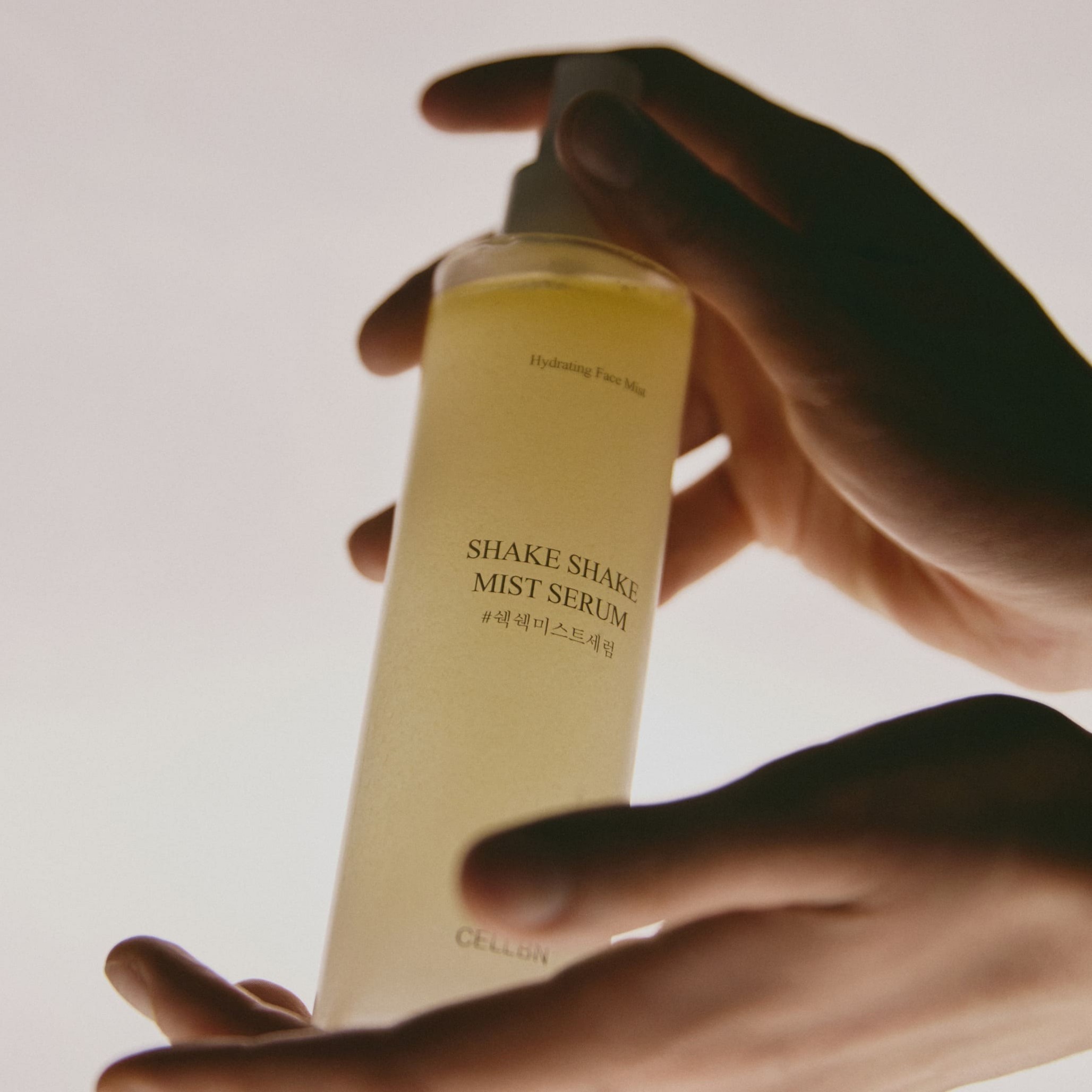 Увлажняющий спрей-мист для лица SHAKE SHAKE MIST 