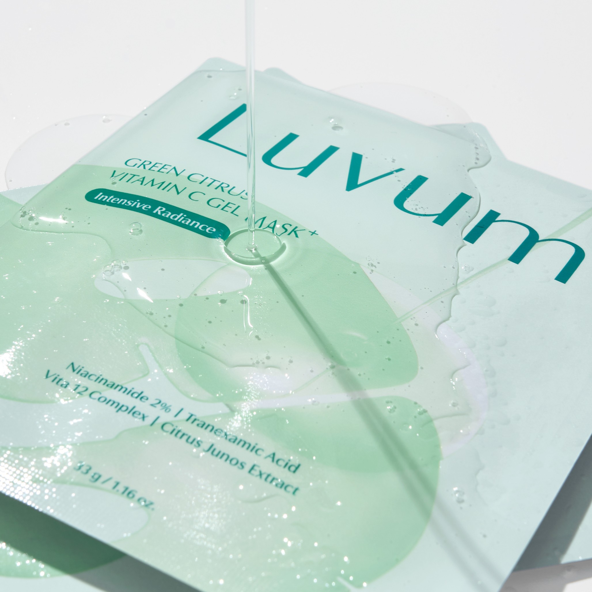 Освітлююча гелева маска для обличчя Luvum Green Citrus Vitamin C Gel Mask Plus