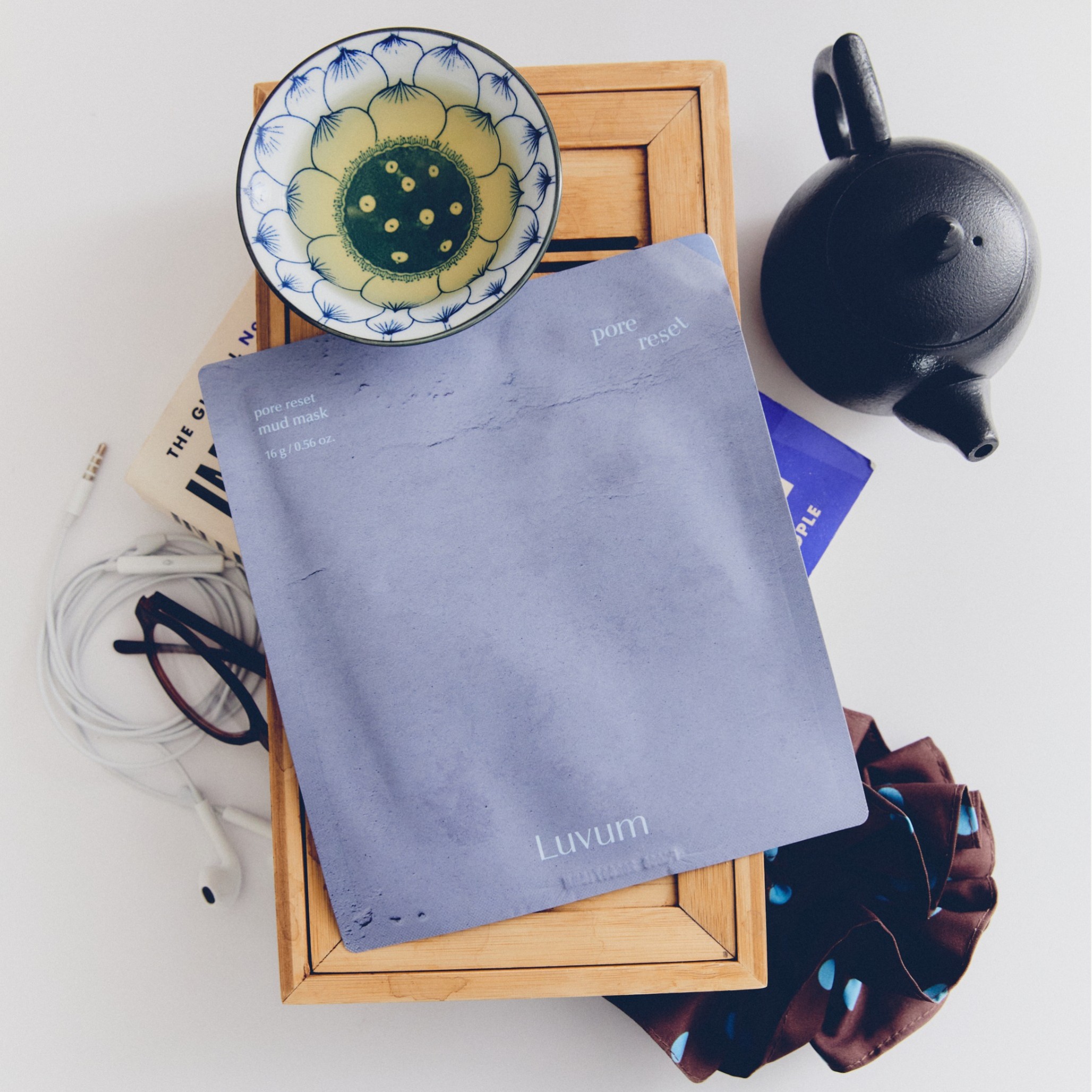 Детокс-маска для глибокого очищення пор Luvum Pore Reset Mud Mask