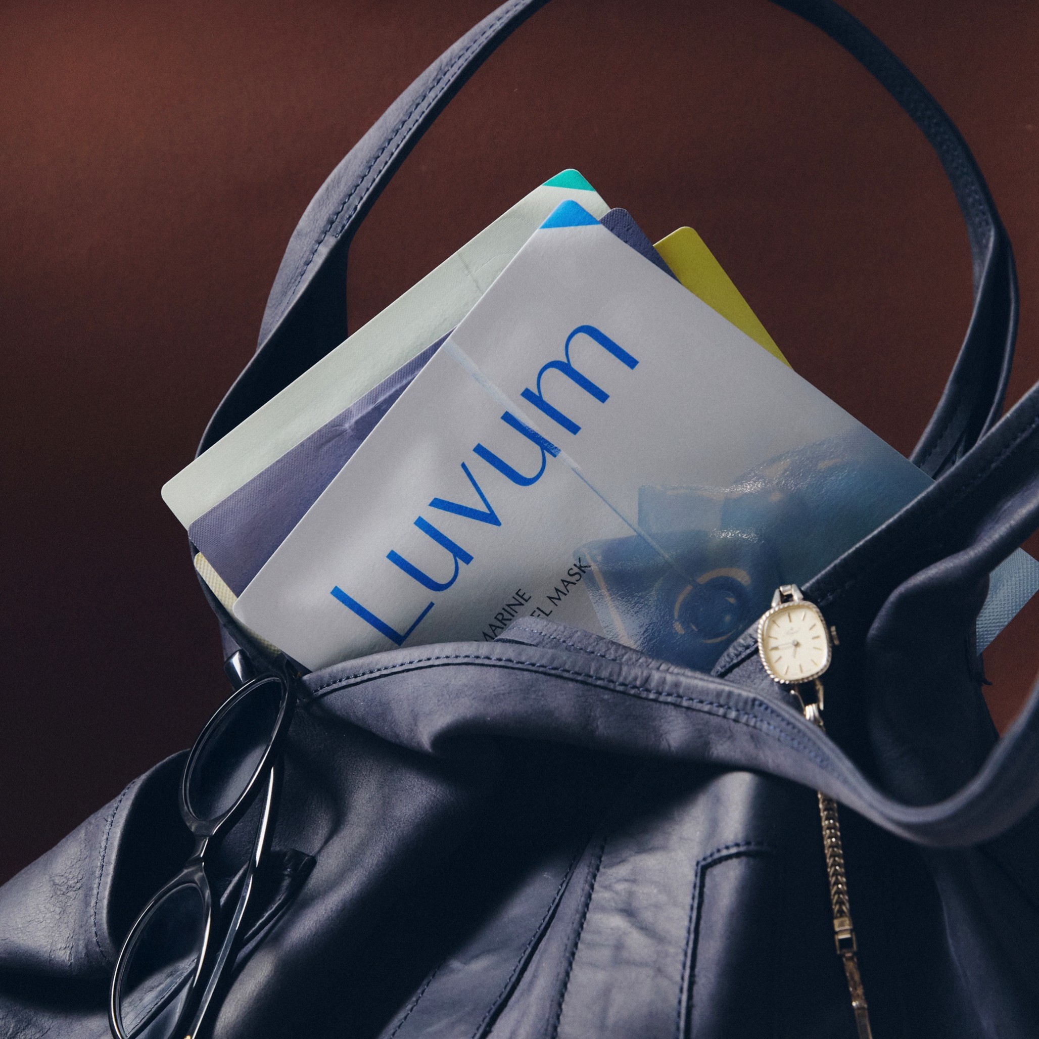 Зміцнююча гелева маска для обличчя з морськими водоростями Luvum Glacial Marine Algae - PDRN Gel Mask