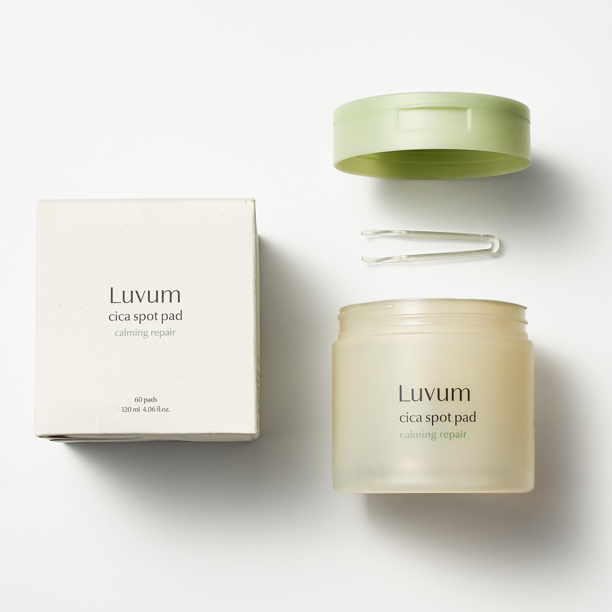 Заспокійливі педи для обличчя з екстрактом центели азіатської Luvum Calming Repair Cica Spot Pad 